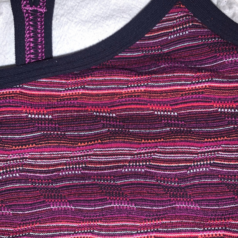 Super cute Lululemon sports bra!